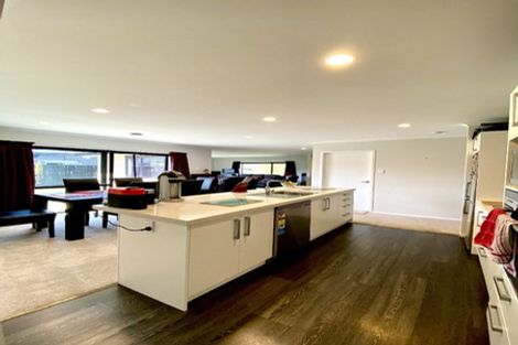 Photo of property in 3 Greenstone Grove, Brown Owl, Upper Hutt, 5018