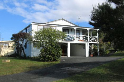 Photo of property in 1 Tui Grove, Paihia, 0200