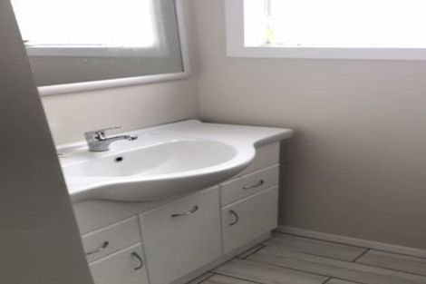 Photo of property in 12 Rangiamohia Road, Turangi, 3334