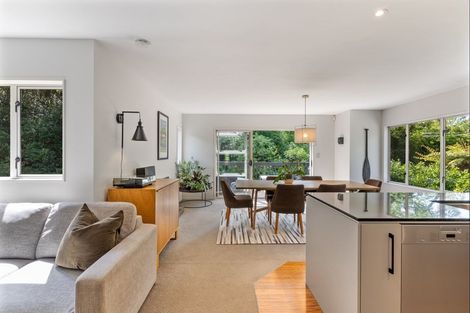 Photo of property in 25 Bemrose Place, Cockle Bay, Auckland, 2014