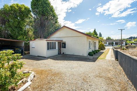 Photo of property in 58 Essex Street, Balclutha, 9230
