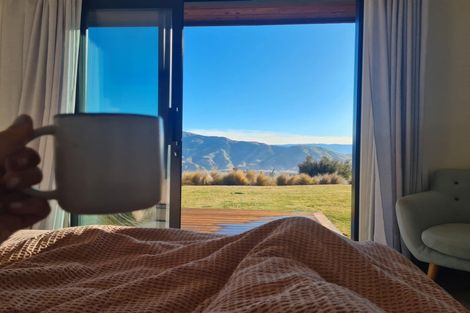 Photo of property in 15 Estrella Heights Lane, Queensberry, Cromwell, 9383