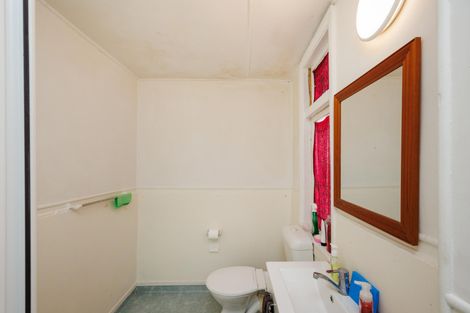 Photo of property in 8 Ranfurly Street, Hokowhitu, Palmerston North, 4410