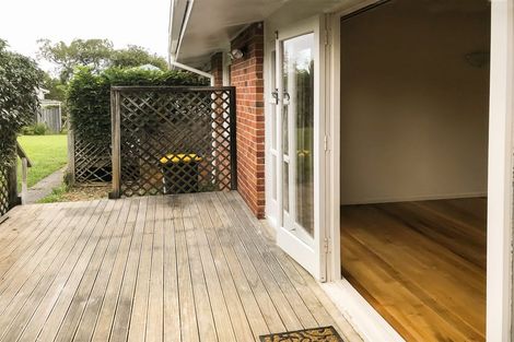 Photo of property in 4/19 Montana Avenue, Murrays Bay, Auckland, 0630