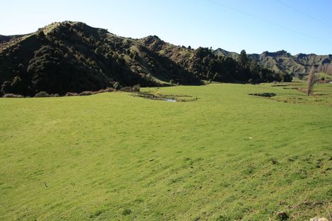 Photo of property in 6822 Ohura Road, Kohuratahi, Stratford, 4396