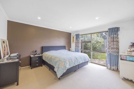 Photo of property in 24a Miriam Corban Heights, Henderson, Auckland, 0612