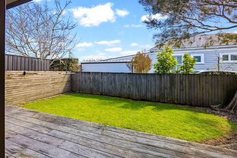 Photo of property in 106 Burnley Terrace, Sandringham, Auckland, 1025