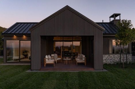 Photo of property in 88 Foster Lane, Havelock North, 4172