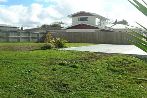 Photo of property in 10a Campbell Place, Papakura, 2110