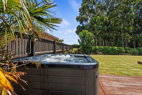 Photo of property in 11 Woodlaw Crescent, Prebbleton, 7604