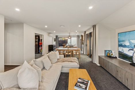 Photo of property in 27 Eminence Drive, Northwood, Christchurch, 8051