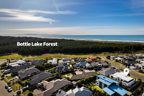Photo of property in 67 Eastwood Rise, Waimairi Beach, Christchurch, 8083