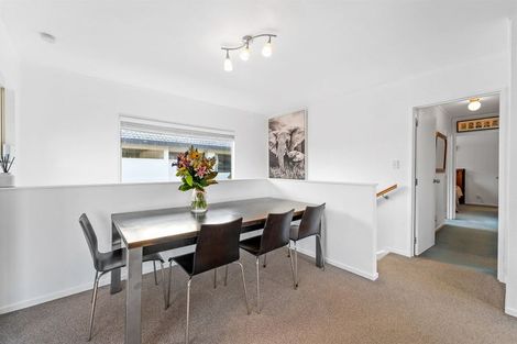 Photo of property in 2/15 Ellenbury Place, Stanmore Bay, Whangaparaoa, 0932