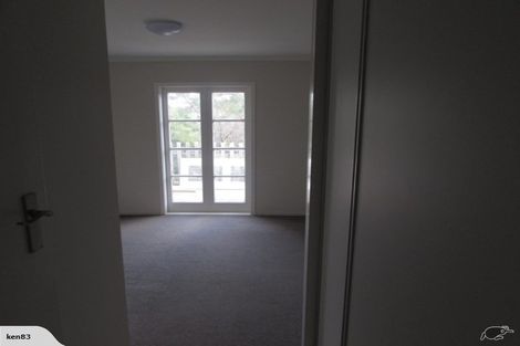 Photo of property in 52 Tinopai Road, Titirangi, Auckland, 0604