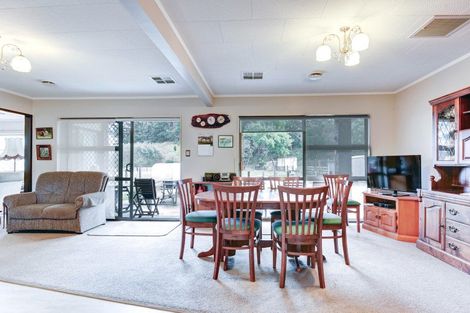 Photo of property in 66 Montgomery Road, Westmere, Whanganui, 4501