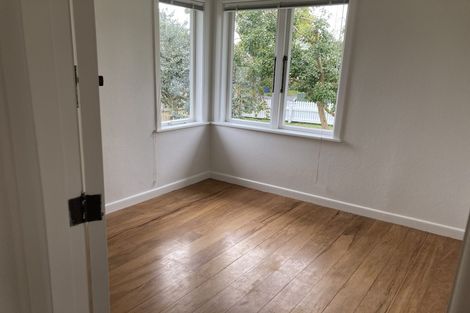 Photo of property in 6 Koromiko Street, New Lynn, Auckland, 0600