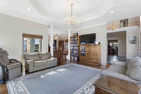 Photo of property in 36a Jane Eyre Drive, Somerville, Auckland, 2014