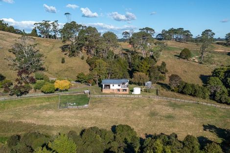 Photo of property in 896 Haruru Road, Wainui, Kaukapakapa, 0873