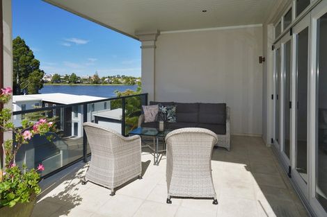 Photo of property in 138 Lake Crescent, Hamilton Lake, Hamilton, 3204