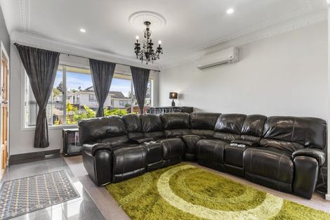 Photo of property in 19 Dryden Avenue, Papatoetoe, Auckland, 2025