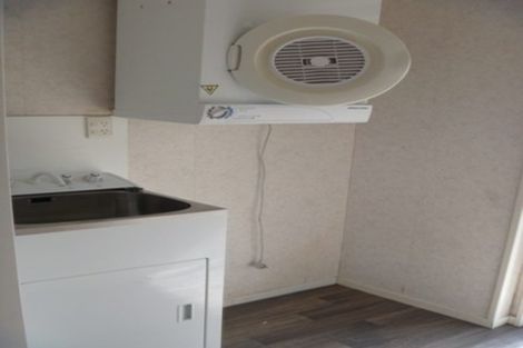 Photo of property in 2/59 Fernaig Street, Papakura, 2110