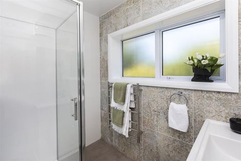 Photo of property in 124b Glandovey Road, Strowan, Christchurch, 8052