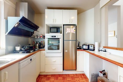 Photo of property in 12b Hobson Street, Thorndon, Wellington, 6011