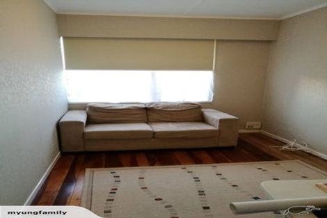 Photo of property in 3 Sandleigh Road, Hamilton Lake, Hamilton, 3204