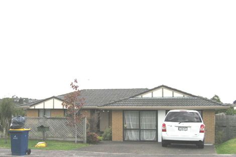 Photo of property in 3 Jadewynn Drive, Massey, Auckland, 0614