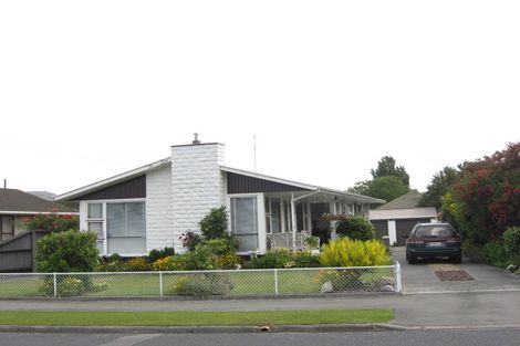 Photo of property in 33 Compton Street, Woolston, Christchurch, 8062