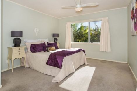 Photo of property in 2/5 Stanley Avenue, Milford, Auckland, 0620