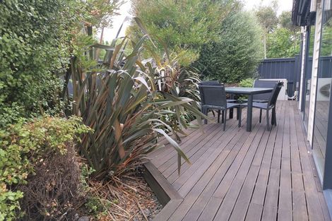 Photo of property in 21 Bartlett Street, Riccarton, Christchurch, 8011