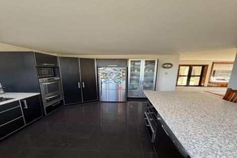 Photo of property in 99 Redoubt Road, Goodwood Heights, Auckland, 2105