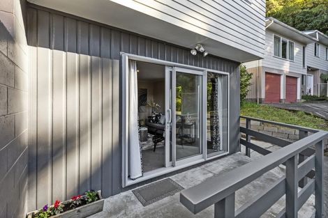 Photo of property in 85a Mulberry Street, Normandale, Lower Hutt, 5010