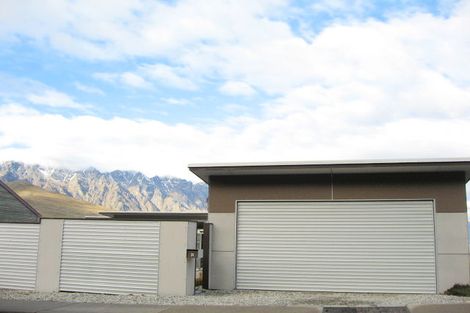 Photo of property in 84 Hensman Road, Queenstown, 9300
