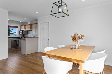 Photo of property in 5 Ocean View Road, Coastlands, Whakatane, 3120