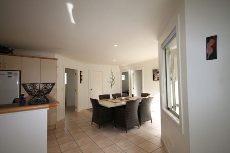 Photo of property in 9 Winderton Way, Pauanui, Hikuai, 3579