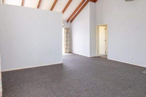 Photo of property in 14 Tawa Street, Tokomaru, Palmerston North, 4474