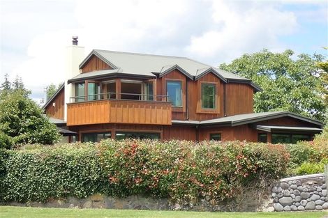 Photo of property in 20 Rainbow Drive, Rainbow Point, Taupo, 3330