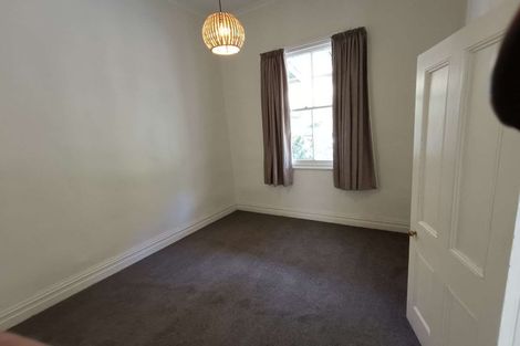 Photo of property in 121-123 Shakespeare Road, Bluff Hill, Napier, 4110
