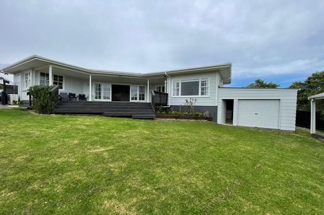 Photo of property in 12 Dowling Place, Pakuranga, Auckland, 2010