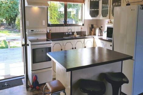 Photo of property in 76 Kinloch Road, Kinloch, Taupo, 3377