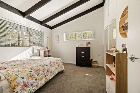 Photo of property in 1115 State Highway 16, Waimauku, 0883