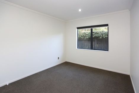 Photo of property in 23 Edgewater Parade, Waiuku, 2123