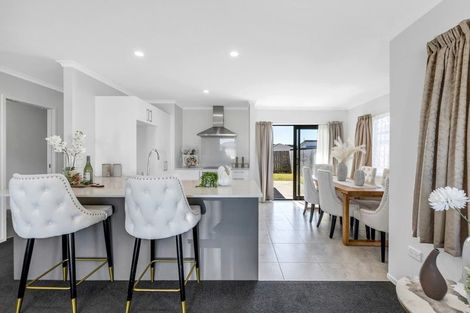 Photo of property in 5 Park Chester Road, Pukekohe, 2120