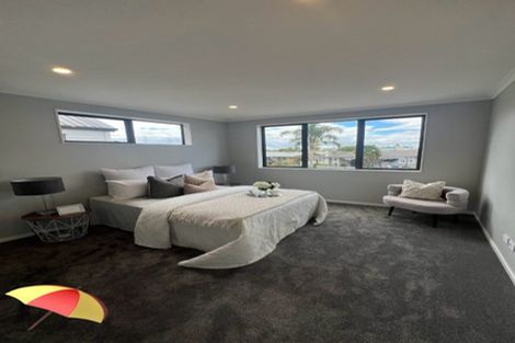 Photo of property in 2/1 Sundown Crescent, Melville, Hamilton, 3206