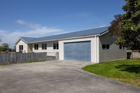 Photo of property in 11 Benner Drive, Ngatea, 3503