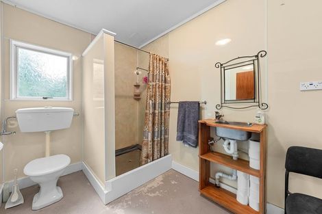 Photo of property in 890a Otaraoa Road, Tikorangi, Waitara, 4383