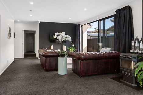 Photo of property in 12 Braddon Street, Addington, Christchurch, 8024