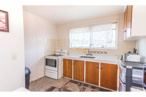 Photo of property in 1 Leo Street, Glen Eden, Auckland, 0602